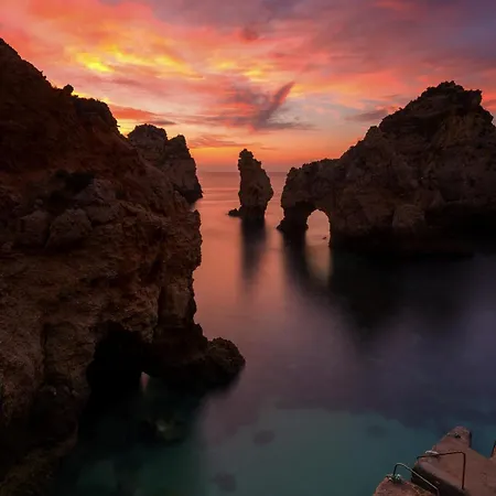 公寓 A 50 Metros Da Com Piscina E Estacionamento *