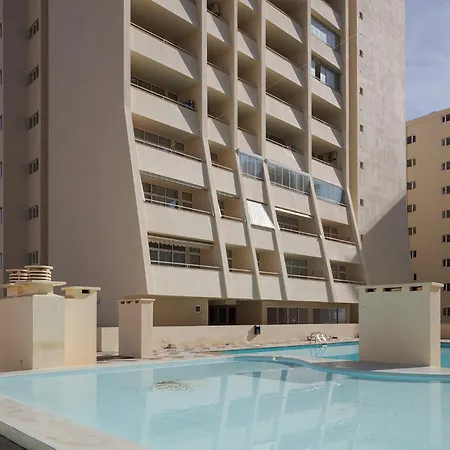 公寓 A 50 Metros Da Com Piscina E Estacionamento 波尔蒂芒