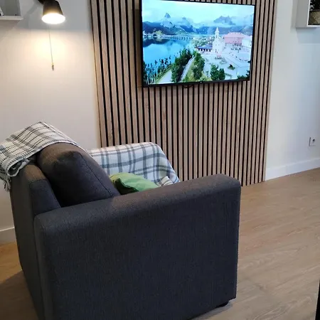 A 50 Metros Da Com Piscina E Estacionamento Portimão