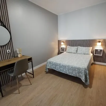 Apartment A 50 Metros Da Com Piscina E Estacionamento *